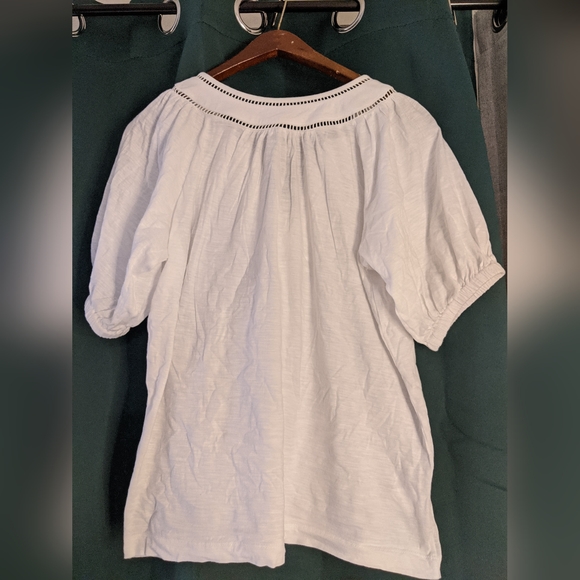 White Top Loft - Picture 6 of 7